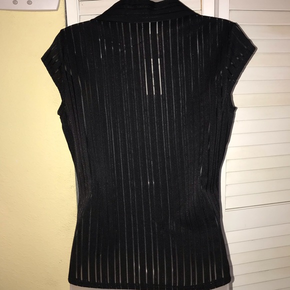 XL ( more like med fit ), NWT,Chic Top - Picture 4 of 8